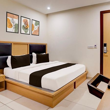 Hotel Super Townhouse Airport Road Delhi Nueva Delhi Exterior foto