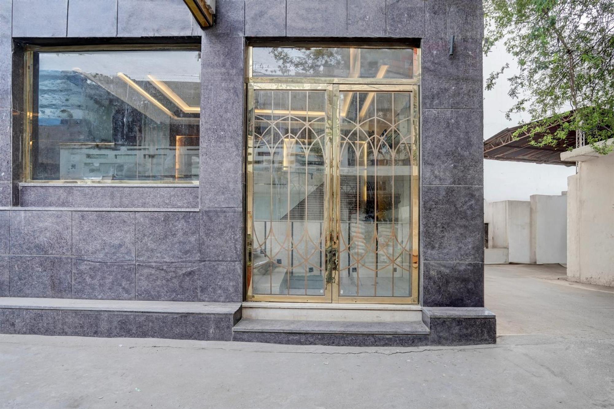 Hotel Super Townhouse Airport Road Delhi Nueva Delhi Exterior foto