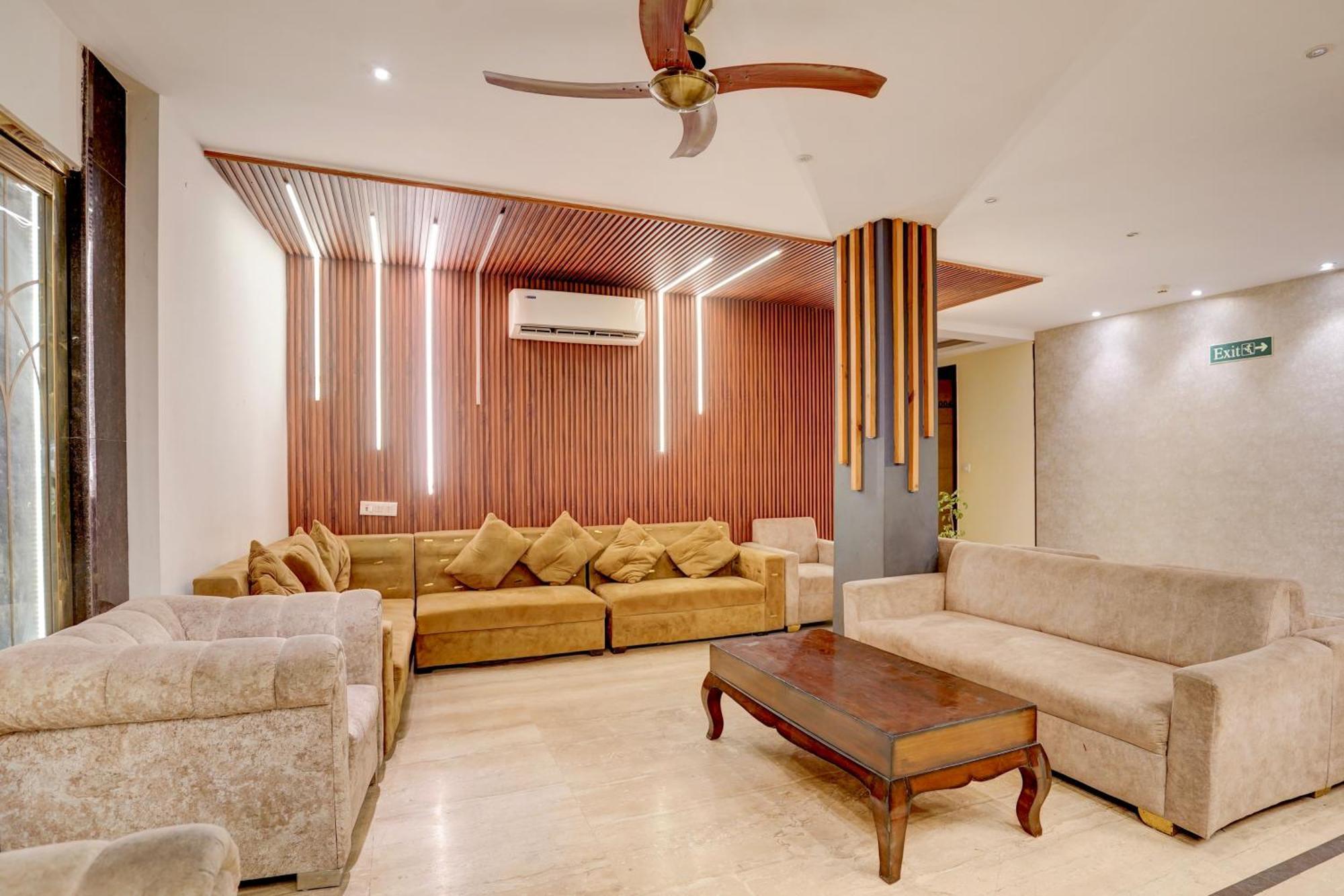 Hotel Super Townhouse Airport Road Delhi Nueva Delhi Exterior foto